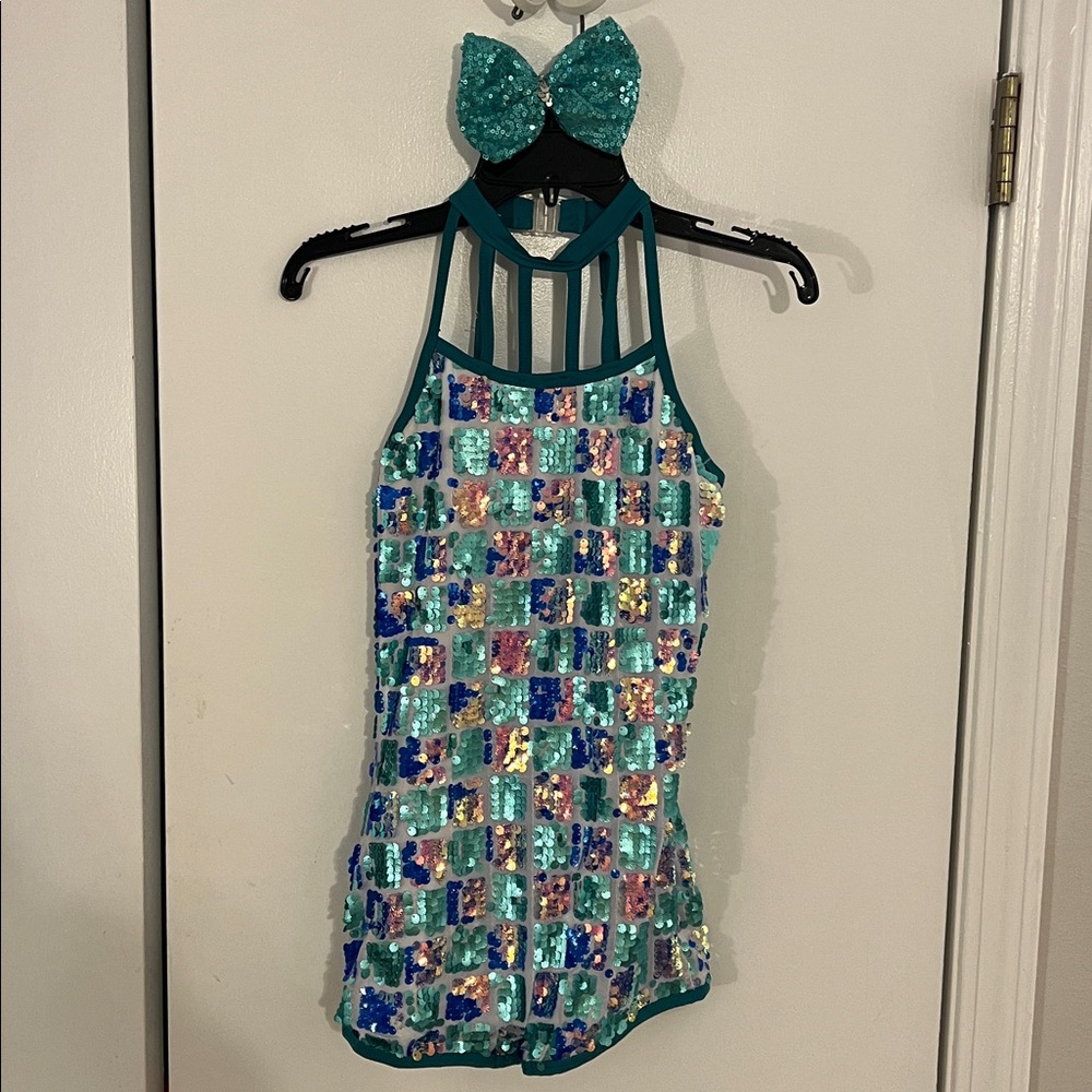 LYLESS SIZE CHILD LG. Blue & green. Leotard w/ bow great condition.